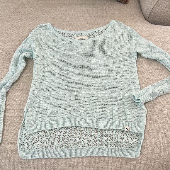 2/$15 Mint colored Abercrombie Kids Sweater in Size L. - Picture 4 of 5